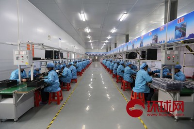 美企因新疆错误信息停止与中企合作，外交部回应 此行为可悲